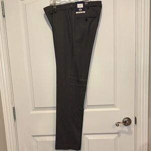 Men's Docker Grey Dress Pants NWT